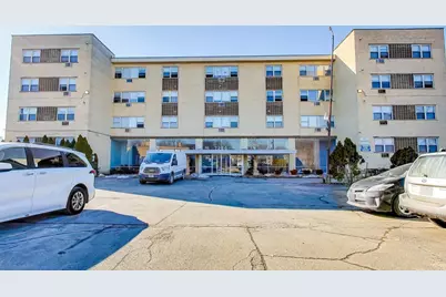 7250 N Western Avenue #508, Chicago, IL 60645 - Photo 1