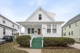 517 Elmwood Ave, Evanston, IL 60202 - Photo 1