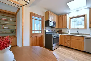 225 S Fairview Ave, Elmhurst, IL 60126 - Photo 25