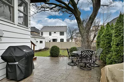 225 S Fairview Avenue, Elmhurst, IL 60126 - Photo 51