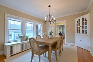 225 S Fairview Ave, Elmhurst, IL 60126 - Photo 13