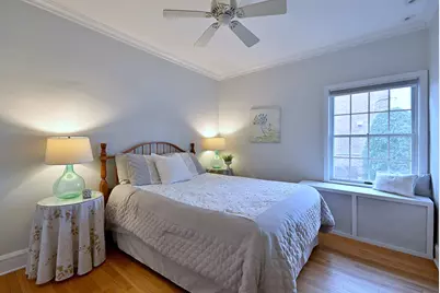 225 S Fairview Avenue, Elmhurst, IL 60126 - Photo 29