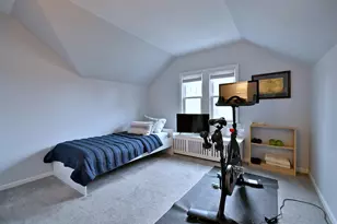 225 S Fairview Ave, Elmhurst, IL 60126 - Photo 33