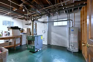 225 S Fairview Ave, Elmhurst, IL 60126 - Photo 45