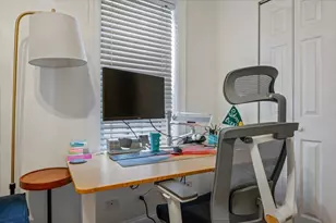 912 W Agatite Ave, Chicago, IL 60640 - Photo 11