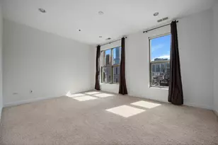 150 W Superior St, Chicago, IL 60654 - Photo 15