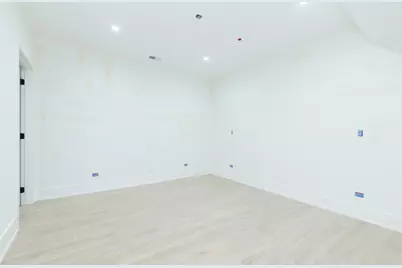 1410 W Laverne Avenue, Park Ridge, IL 60068 - Photo 39