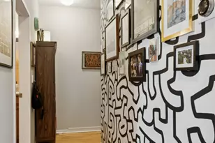 2923 N Clybourn Ave, Chicago, IL 60618 - Photo 17