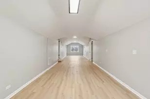 21688 W Ravine Dr, Lake Zurich, IL 60047 - Photo 15