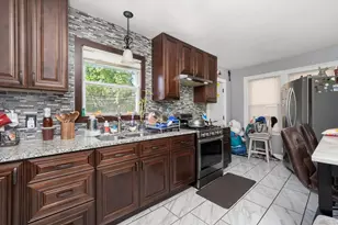 7130 S Seeley Ave, Chicago, IL 60636 - Photo 11