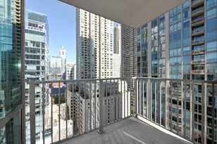 2 E Erie St, Chicago, IL 60611 - Photo 11