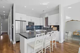 1076 N Marshfield Ave, Chicago, IL 60622 - Photo 3