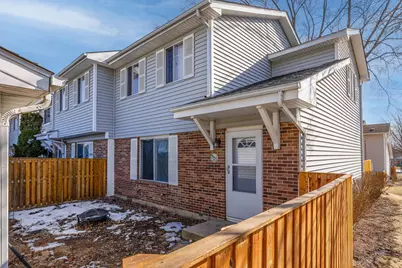 1 Scarlet Hawthorne Court, Woodridge, IL 60517 - Photo 23