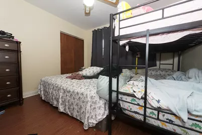 1103 N 15th Avenue, Melrose Park, IL 60160 - Photo 9