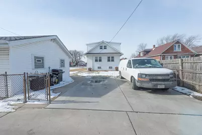 1103 N 15th Avenue, Melrose Park, IL 60160 - Photo 27