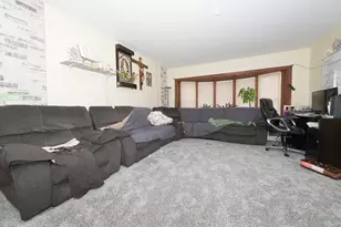 1103 N 15th Ave, Melrose Park, IL 60160 - Photo 5