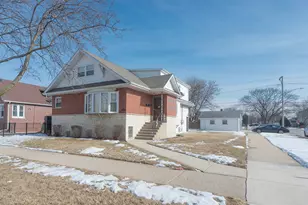 1103 N 15th Ave, Melrose Park, IL 60160 - Photo 1