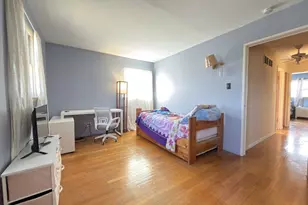 126 Indiana St, Park Forest, IL 60466 - Photo 13