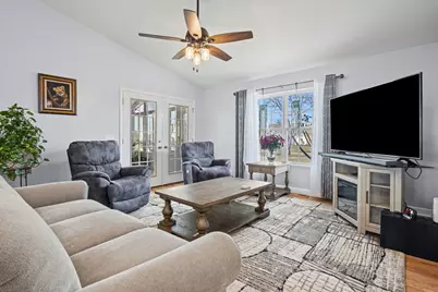 822 Hanson Avenue, McHenry, IL 60050 - Photo 11