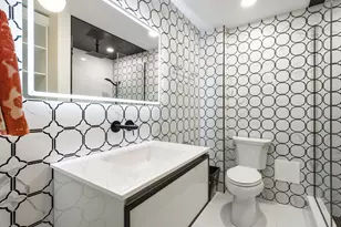 1555 N Dearborn Pkwy, Chicago, IL 60610 - Photo 9