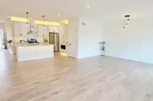 1002 Joshua Ln, Genoa, IL 60135 - Photo 9