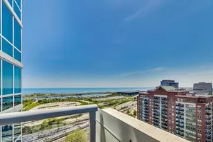 1629 S Prairie Ave, Chicago, IL 60616 - Photo 17