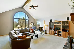 21 N Highview Cir, Hawthorn Woods, IL 60047 - Photo 9