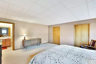 21 N Highview Cir, Hawthorn Woods, IL 60047 - Photo 21