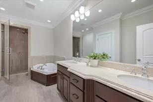 1315 Asbury Ave, Evanston, IL 60201 - Photo 21