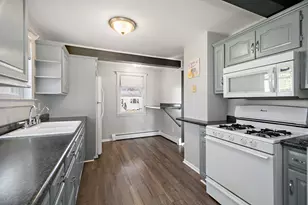 332 W North St, Peotone, IL 60468 - Photo 15