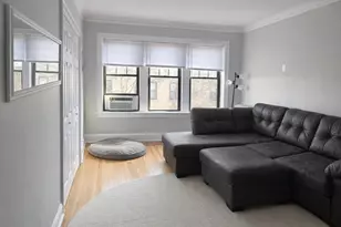 3610 N Claremont Ave, Chicago, IL 60618 - Photo 3