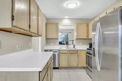 1824 Princeton Court, Gurnee, IL 60031 - Photo 7