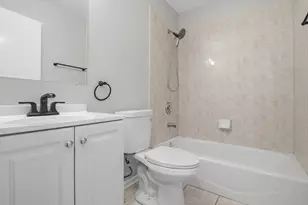 452 Pheasant Chase Dr, Bolingbrook, IL 60490 - Photo 11