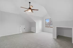 452 Pheasant Chase Dr, Bolingbrook, IL 60490 - Photo 15