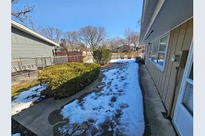 1828 Cannon Court, Schaumburg, IL 60193 - Photo 15