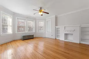 7819 S Cornell Ave, Chicago, IL 60649 - Photo 11