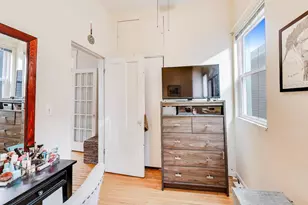 1652 W Nelson St, Chicago, IL 60657 - Photo 17