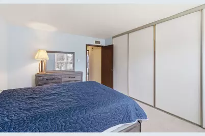 7105 Saint Tropez Court #297, Fox Lake, IL 60020 - Photo 13