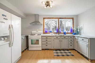 26377 W Marie Avenue, Antioch, IL 60002 - Photo 3