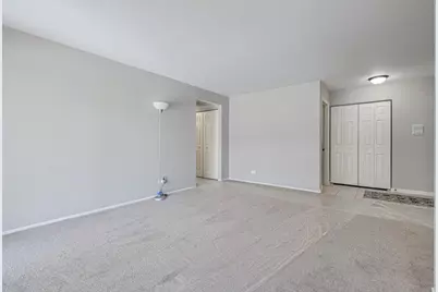 321 Maplewood Court #D1, Schaumburg, IL 60193 - Photo 9