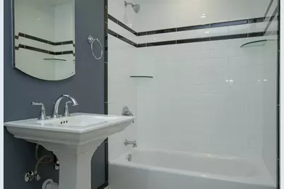 643 Hinman Avenue #3S, Evanston, IL 60202 - Photo 11
