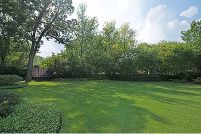 [Address not provided], Winnetka, IL 60093 - Photo 25