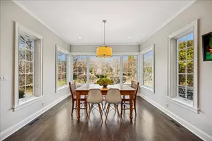 [Address not provided], Winnetka, IL 60093 - Photo 15