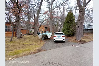 27 Oyster Bay, Lakemoor, IL 60051 - Photo 3