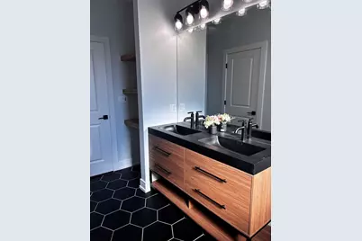 3755 N Odell Avenue N, Chicago, IL 60634 - Photo 17