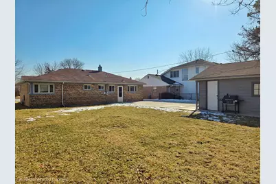 980 W Grant Drive, Des Plaines, IL 60016 - Photo 25