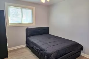 980 W Grant Dr, Des Plaines, IL 60016 - Photo 15