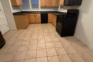 314 E 83rd St, Chicago, IL 60619 - Photo 15