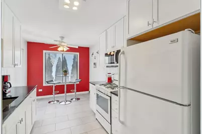 [Address not provided], Palatine, IL 60074 - Photo 13