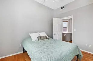 2200 N Clybourn Ave, Chicago, IL 60614 - Photo 13
